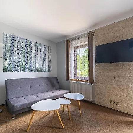 Nefryt - Lodowka I Czajnik W Pokoju, Dwa Aneksy Kuchenne Ogolnodostepne, Duzy Parking 度假村 *