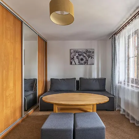 Nefryt - 600 M Od Pkp, Duzy Parking, Lodowka, Czajnik, Balkon,