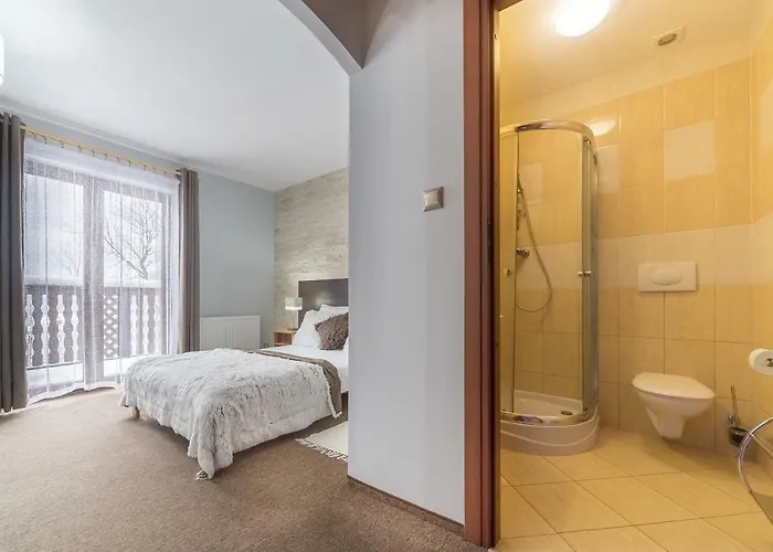 Resort Nefryt - Lodowka I Czajnik W Pokoju, Dwa Aneksy Kuchenne Ogolnodostepne, Duzy Parking