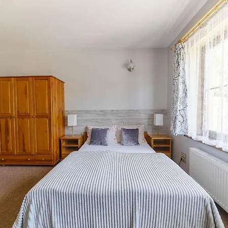 Nefryt - Lodowka I Czajnik W Pokoju, Dwa Aneksy Kuchenne Ogolnodostepne, Duzy Parking *