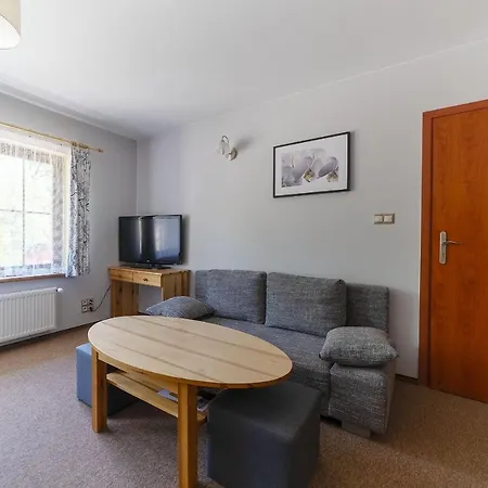 Nefryt - Lodowka I Czajnik W Pokoju, Dwa Aneksy Kuchenne Ogolnodostepne, Duzy Parking Resort