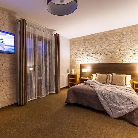 Feriested Nefryt - 600 M Od Pkp, Duzy Parking, Lodowka, Czajnik, Balkon, *