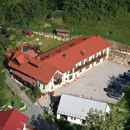 Resort Nefryt - Lodowka I Czajnik W Pokoju, Dwa Aneksy Kuchenne Ogolnodostepne, Duzy Parking