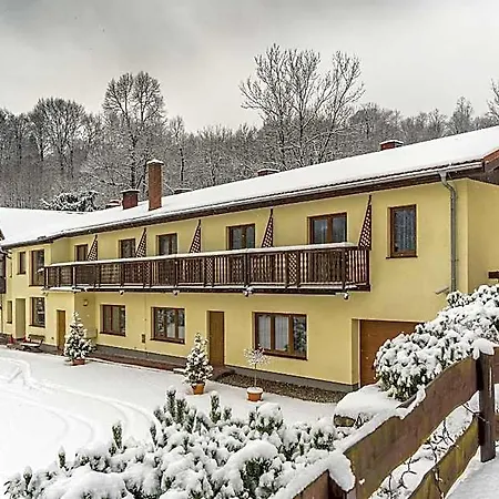 Nefryt - 600 M Od Pkp, Duży Parking, Lodówka, Czajnik, Balkon,