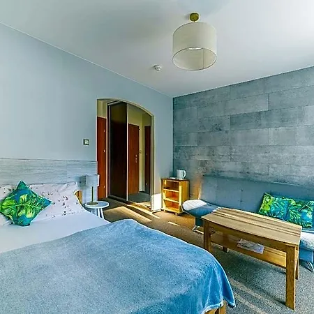 Nefryt - 600 M Od Pkp, Duży Parking, Lodówka, Czajnik, Balkon, *