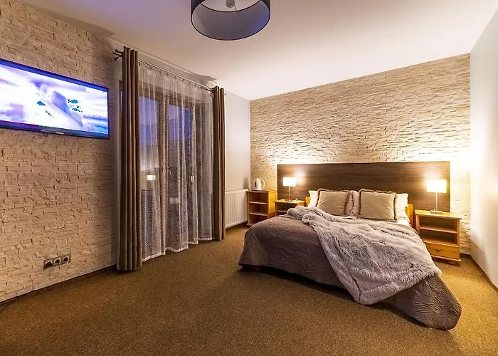 Resort Nefryt - Lodowka I Czajnik W Pokoju, Dwa Aneksy Kuchenne Ogolnodostepne, Duzy Parking *