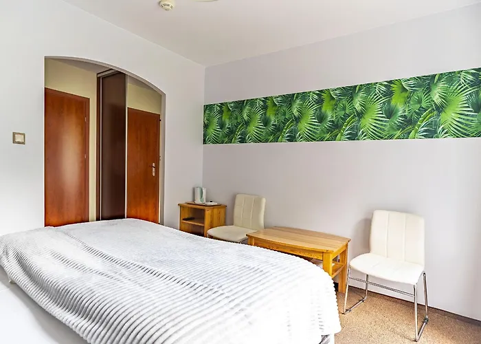 Nefryt - Lodowka I Czajnik W Pokoju, Dwa Aneksy Kuchenne Ogolnodostepne, Duzy Parking *